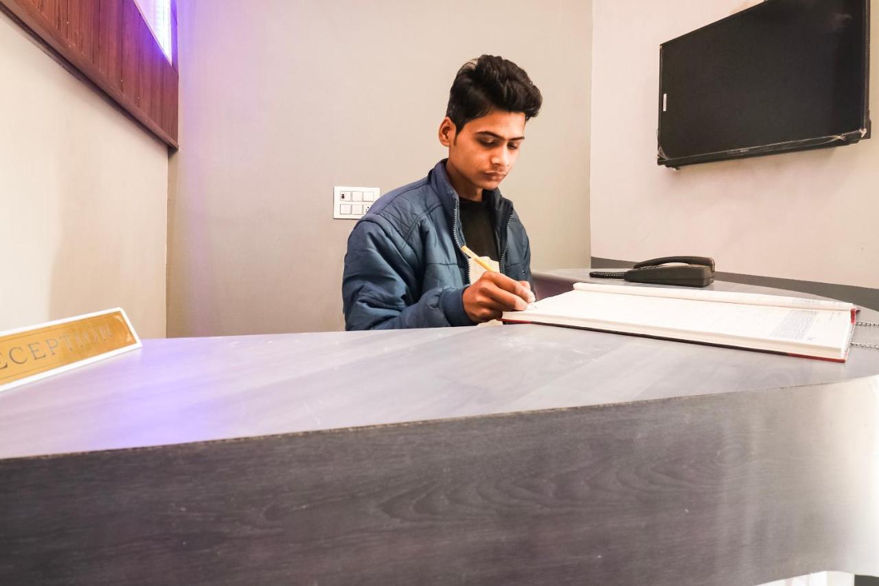 Hotel O Sheela Rohtak Luaran gambar